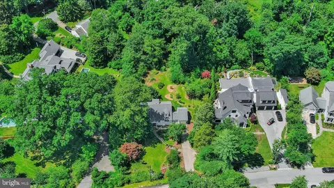 View/Area - 215 Wardour Dr, Annapolis, MD 21401 photo 4 of 13