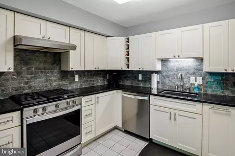 796 E Fairview Ave #796 E, Annapolis, MD 21403 photo 12