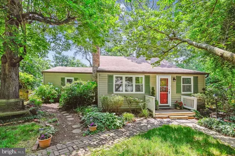 597 Whitney Rd, Severna Park, MD 21146