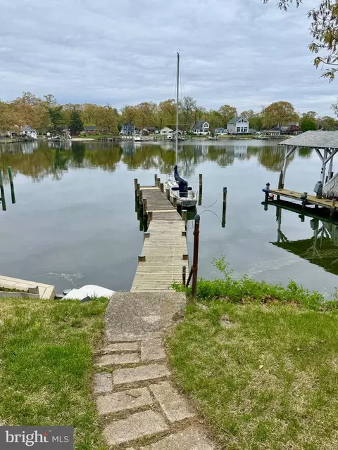 1930 Cedar Rd, Pasadena, MD 21122