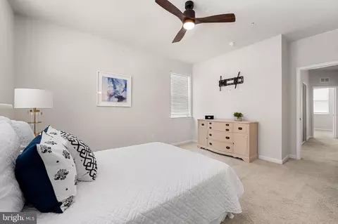 Bedroom - 331 Bright Light Ct, Edgewater, MD 21037 photo 3 of 4