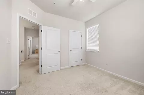 Entry Way - 331 Bright Light Ct, Edgewater, MD 21037 photo 7 of 8
