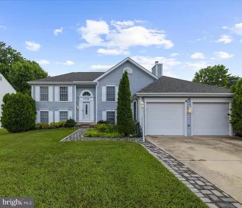1706 Angel Ct, Severn, MD 21144