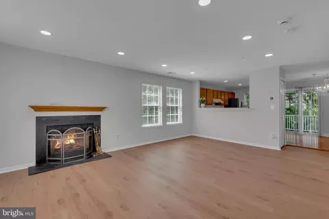 Living - 1440 Nutwood Ct, Crofton, MD 21114 photo 1 of 3