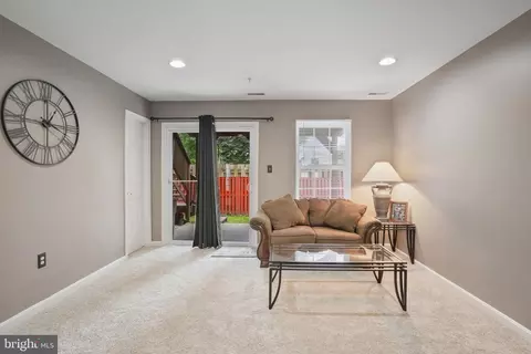 Living - 4103 Apple Leaf Ct, Pasadena, MD 21122 photo 1 of 1