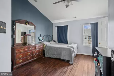 Bedroom - 4103 Apple Leaf Ct, Pasadena, MD 21122 photo 1 of 2