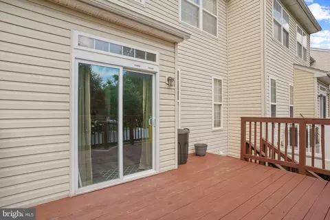 Exterior - 4103 Apple Leaf Ct, Pasadena, MD 21122 photo 5 of 6
