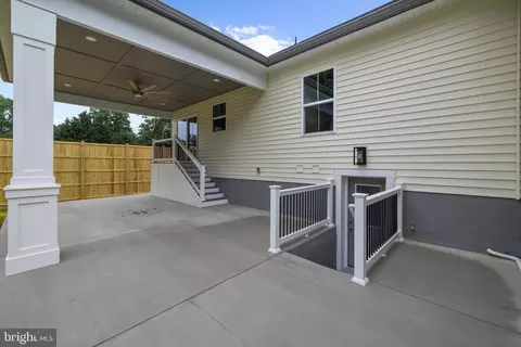 7973 Belhaven Ave, Pasadena, MD 21122 photo 47