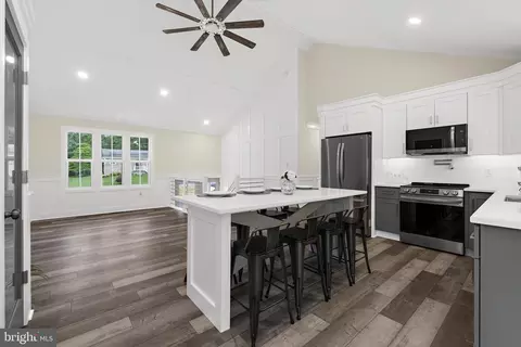 7973 Belhaven Ave, Pasadena, MD 21122 photo 34