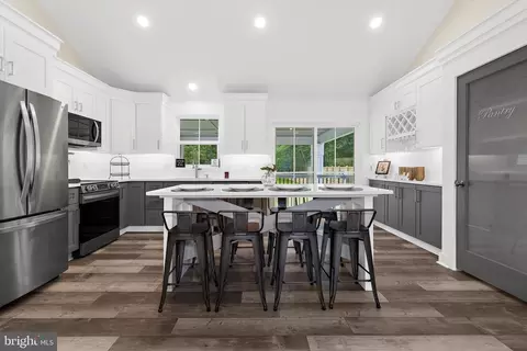 7973 Belhaven Ave, Pasadena, MD 21122 photo 30