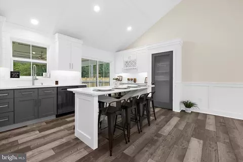 7973 Belhaven Ave, Pasadena, MD 21122 photo 31