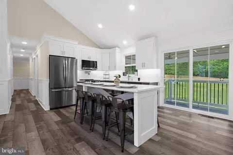 7973 Belhaven Ave, Pasadena, MD 21122 photo 27