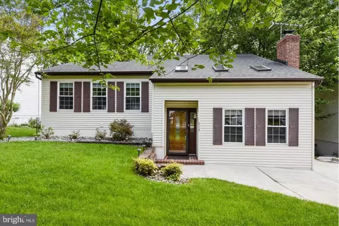 518 Norton Ln, Arnold, MD 21012
