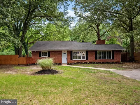 Exterior - 1395 Rainbow Dr, Pasadena, MD 21122 photo 3 of 7
