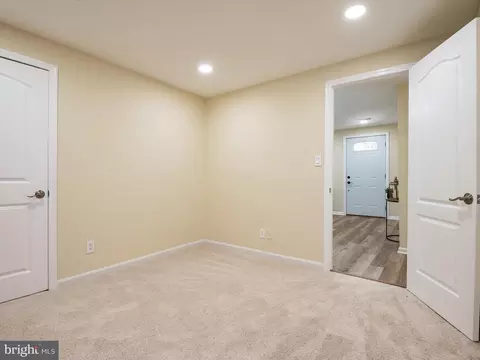 Entry Way - 1395 Rainbow Dr, Pasadena, MD 21122 photo 1 of 1