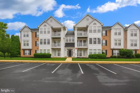 701 Harvest Run Dr #303, Odenton, MD 21113