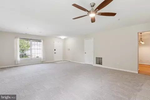 2601 Compass Dr, Annapolis, MD 21401 photo 2