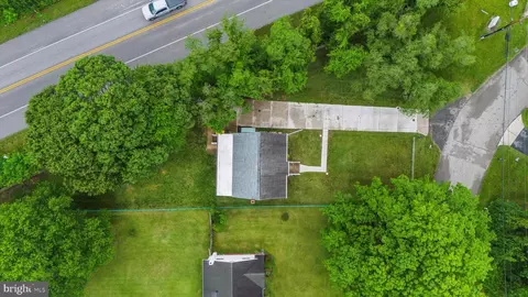 1213 Pekin Rd, Pasadena, MD 21122 photo 29
