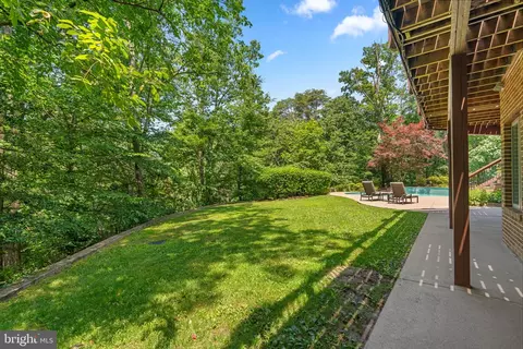 Exterior - 1200 Marinaview Dr, Arnold, MD 21012 photo 13 of 21