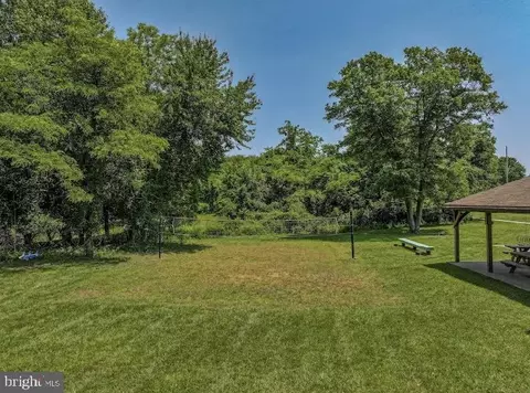 1554 Marco Dr, Pasadena, MD 21122 photo 48
