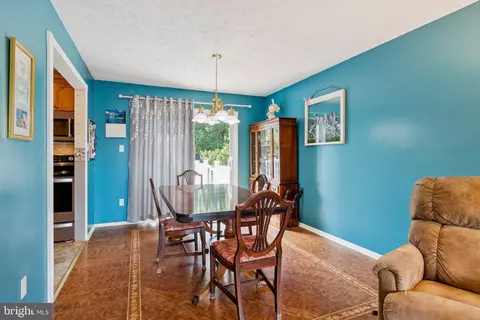 1554 Marco Dr, Pasadena, MD 21122 photo 7