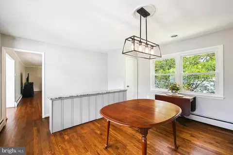 Dining - 1482 Friendly Rd, Pasadena, MD 21122 photo 1 of 3