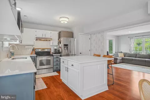 926 Hillside Ave, Edgewater, MD 21037 photo 6