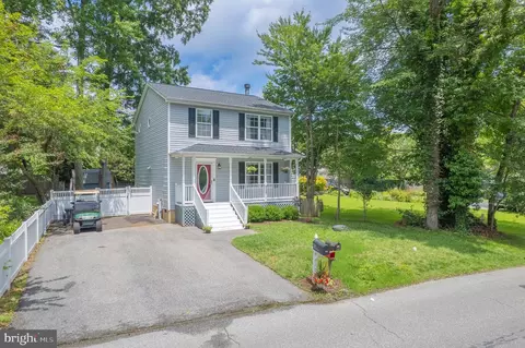 926 Hillside Ave, Edgewater, MD 21037