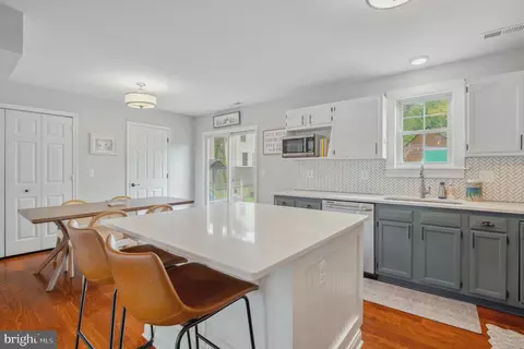 926 Hillside Ave, Edgewater, MD 21037 photo 4
