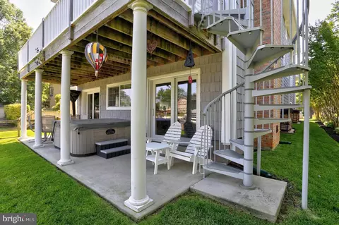 Exterior - 1539 Pine Whiff Ave, Edgewater, MD 21037 photo 12 of 13
