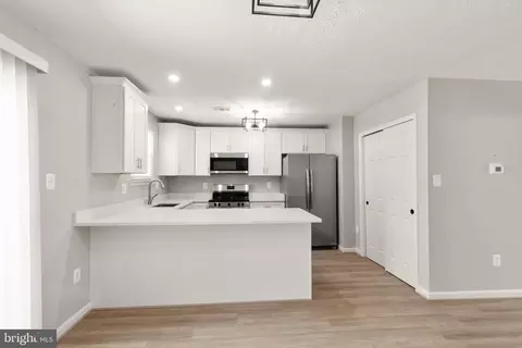 354 Rambling Ridge Ct, Pasadena, MD 21122 photo 9