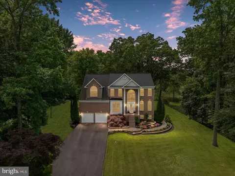 1015 S Creek View Ct, Churchton, MD 20733