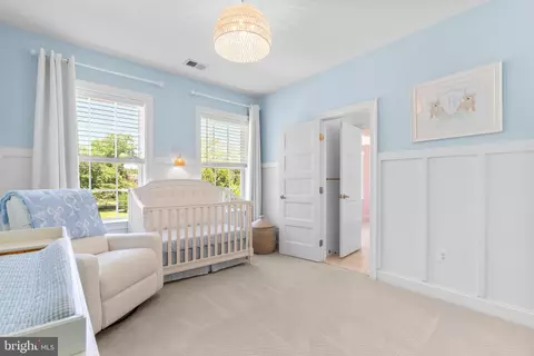 Bedroom - 1013 Shore Acres Rd, Arnold, MD 21012 photo 6 of 9