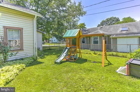 6004 Melbourne Ave, Deale, MD 20751 photo 3