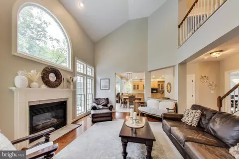 8506 Summershade Dr, Odenton, MD 21113 photo 11