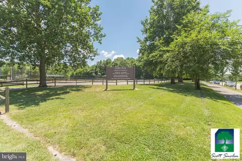 8506 Summershade Dr, Odenton, MD 21113 photo 59