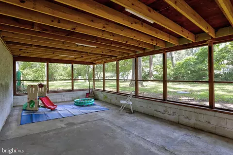 826 Meadow Rd, Severn, MD 21144 photo 33