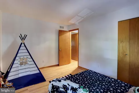 826 Meadow Rd, Severn, MD 21144 photo 18
