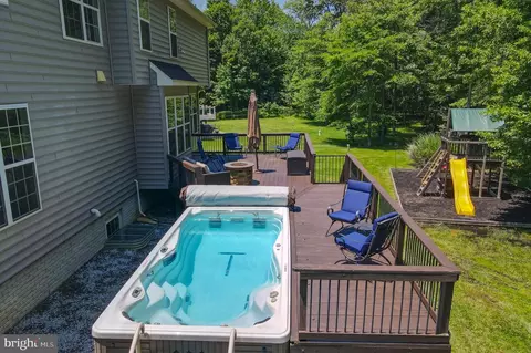 Exterior - 1413 Triton Ct, Edgewater, MD 21037 photo 5 of 8