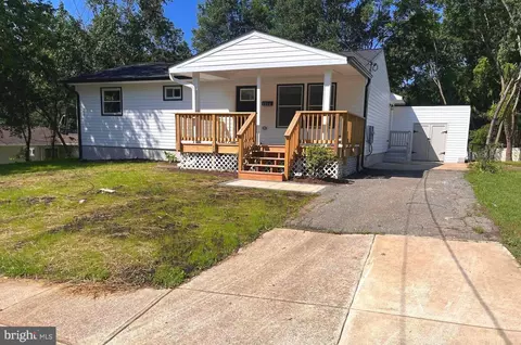 Exterior - 1241 Roundtop Rd, Odenton, MD 21113 photo 2 of 4