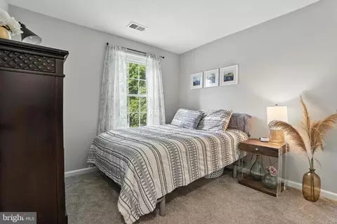 Bedroom - 1504 Ashburnham Dr, Crofton, MD 21114 photo 6 of 6