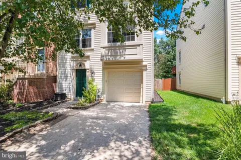 2508 Smoketree Ln, Crofton, MD 21114