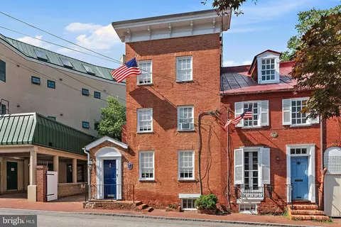 60 Cornhill St, Annapolis, MD 21401