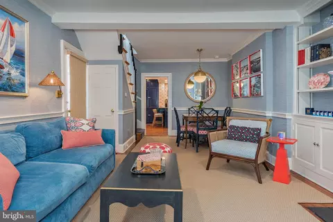 Living - 60 Cornhill St, Annapolis, MD 21401 photo 5 of 7