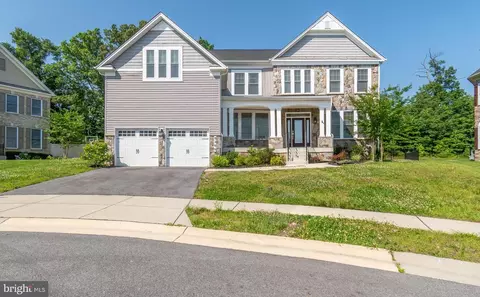 8266 Saint Francis Dr, Severn, MD 21144