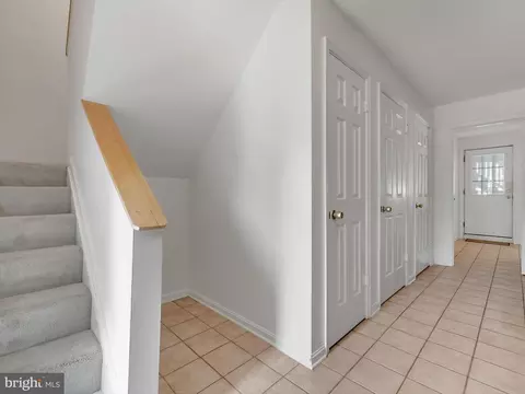 Entry Way - 430 Capstan Ct #42, Arnold, MD 21012 photo 1 of 3