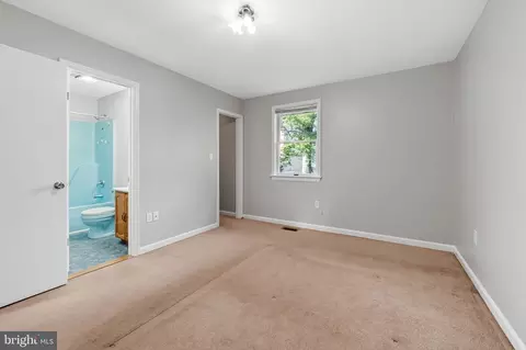 Bedroom - 7666 Pine Haven Dr, Pasadena, MD 21122 photo 1 of 3