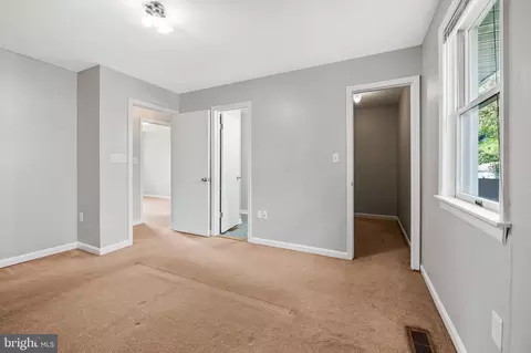 Bedroom - 7666 Pine Haven Dr, Pasadena, MD 21122 photo 2 of 3