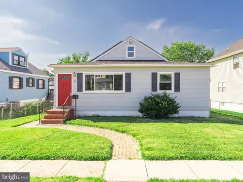 402 Townsend Ave, Brooklyn Park, MD 21225
