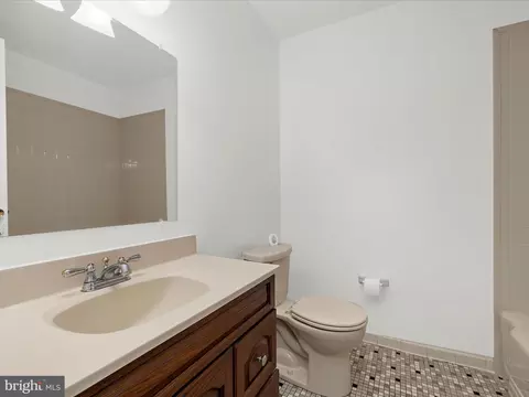 Bath - 220 Falcon Dr, Pasadena, MD 21122 photo 1 of 4